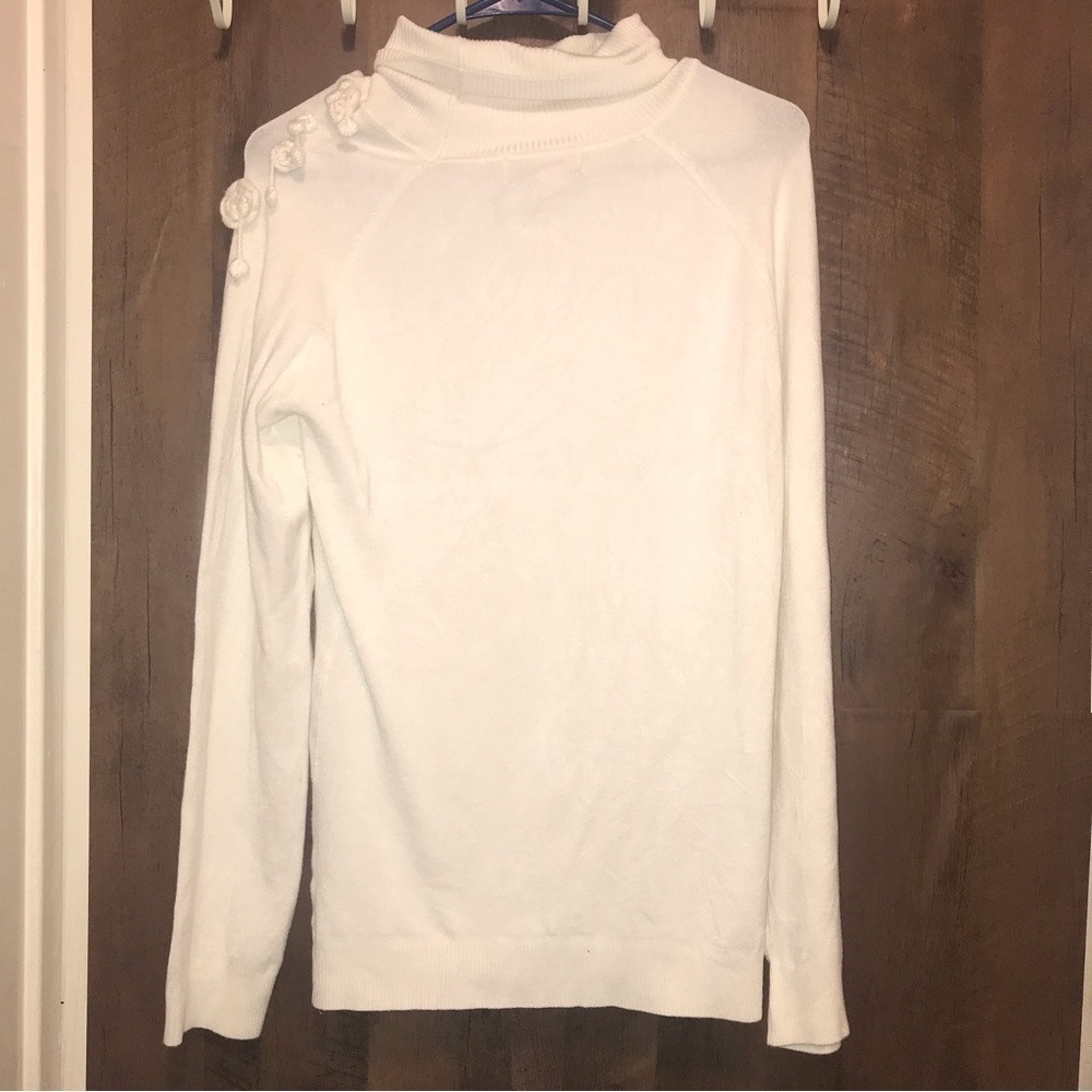 Oliver Turtle Neck Size Medium - image 7